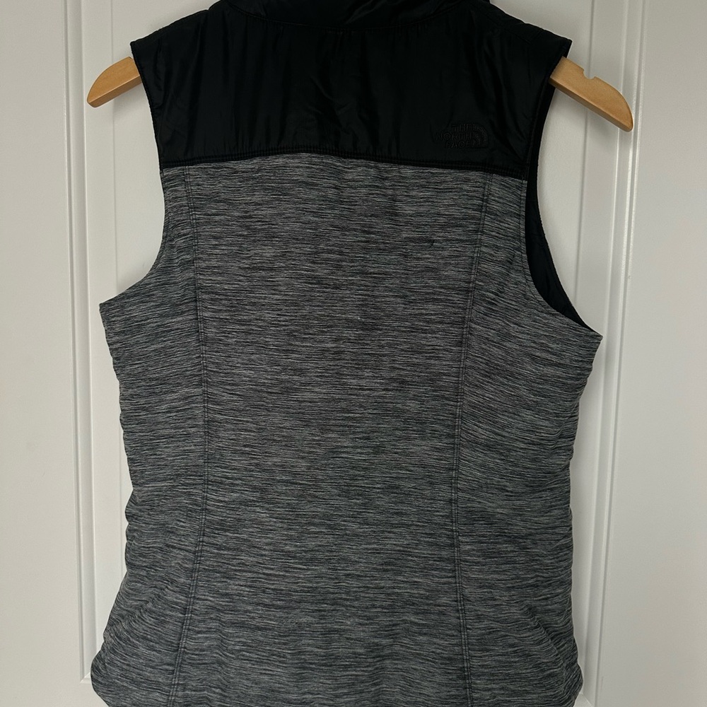 The North Face Charcoal and Black Sleeveless Jacket - Picture 6 of 9